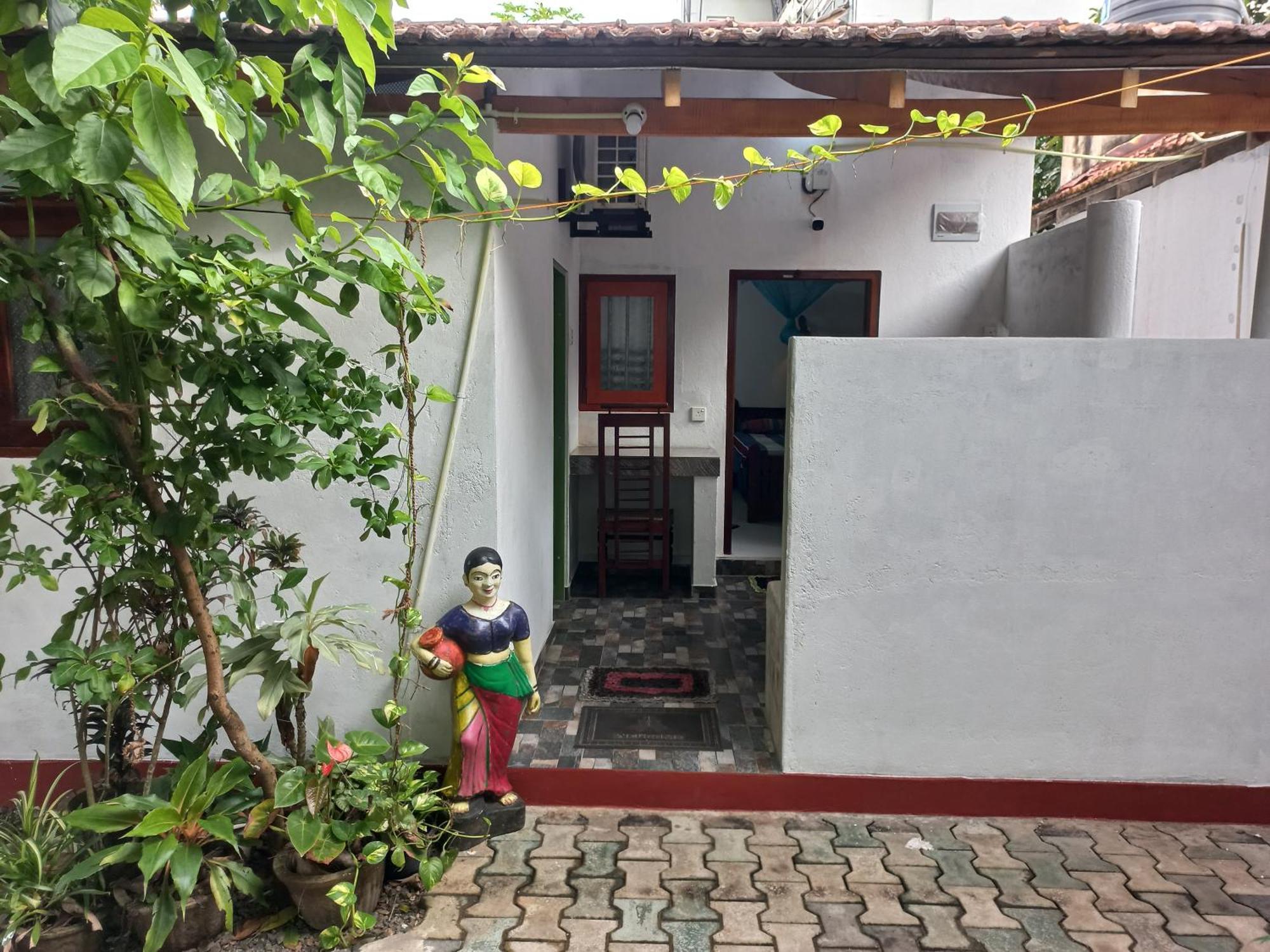 Mango Villa 703 Hikkaduwa Exterior foto